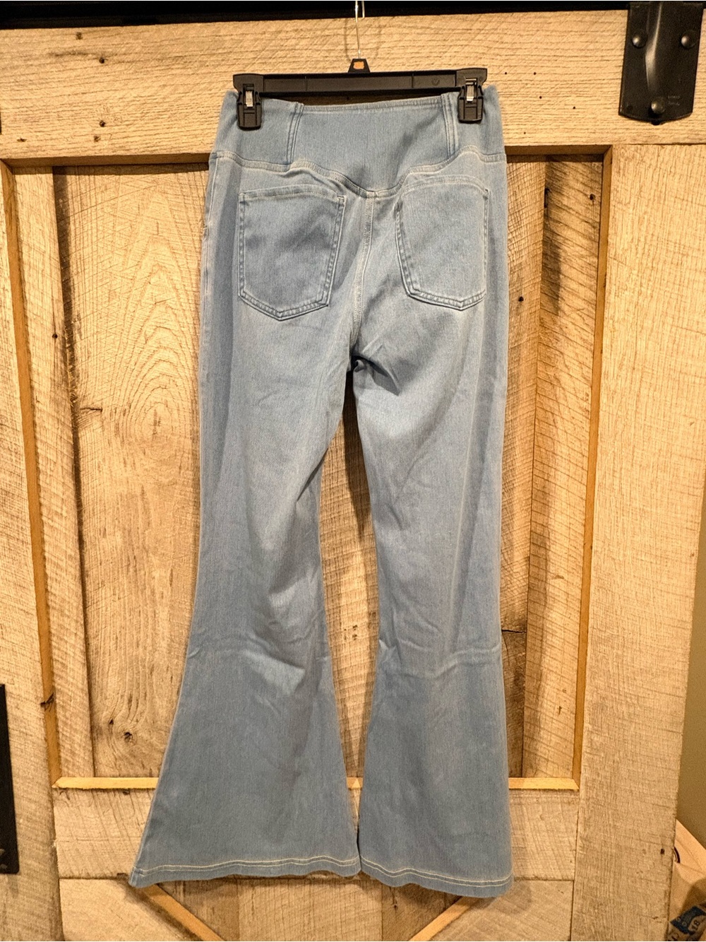 HALARA Light Denim Flared Jeggings - Picture 2 of 4